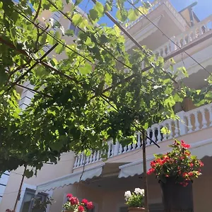 Himara Apartments Appartamento Himare