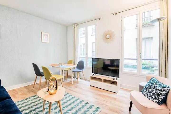 Charming Apartment Near Les Halles - 4P Parigi Francia