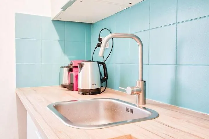 Charming Apartment Near Les Halles - 4P Parigi